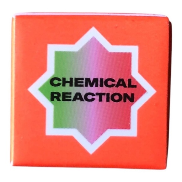 YOUTH FORIA NIB Color Changing Blush Oil BYO BLUSH Reacts To Your Natural PH - Picture 8 of 9